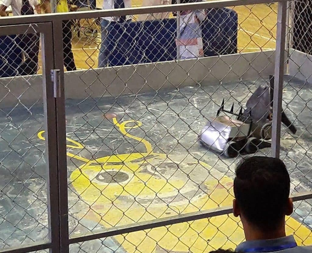 آموزشگاه رباتیک شهید موسی بهمئی در بهبهان