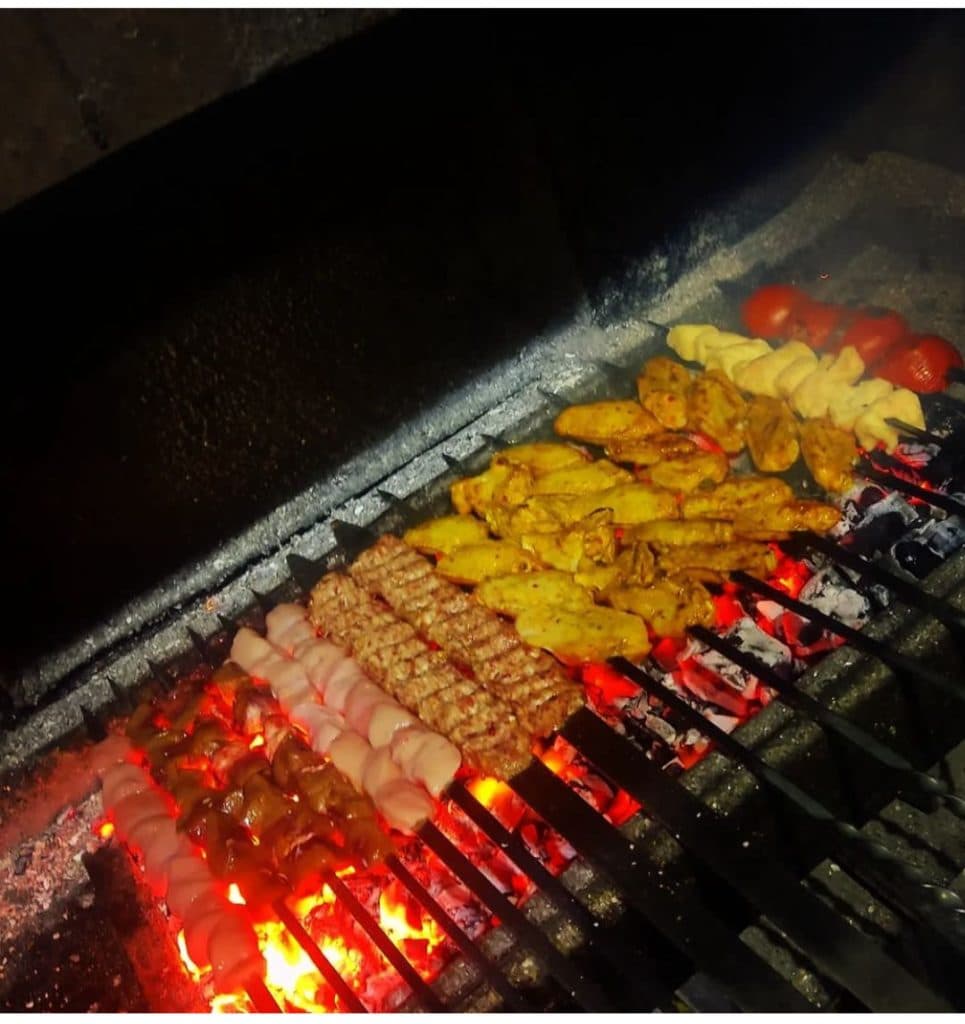 کبابی زمزیران در مهاباد