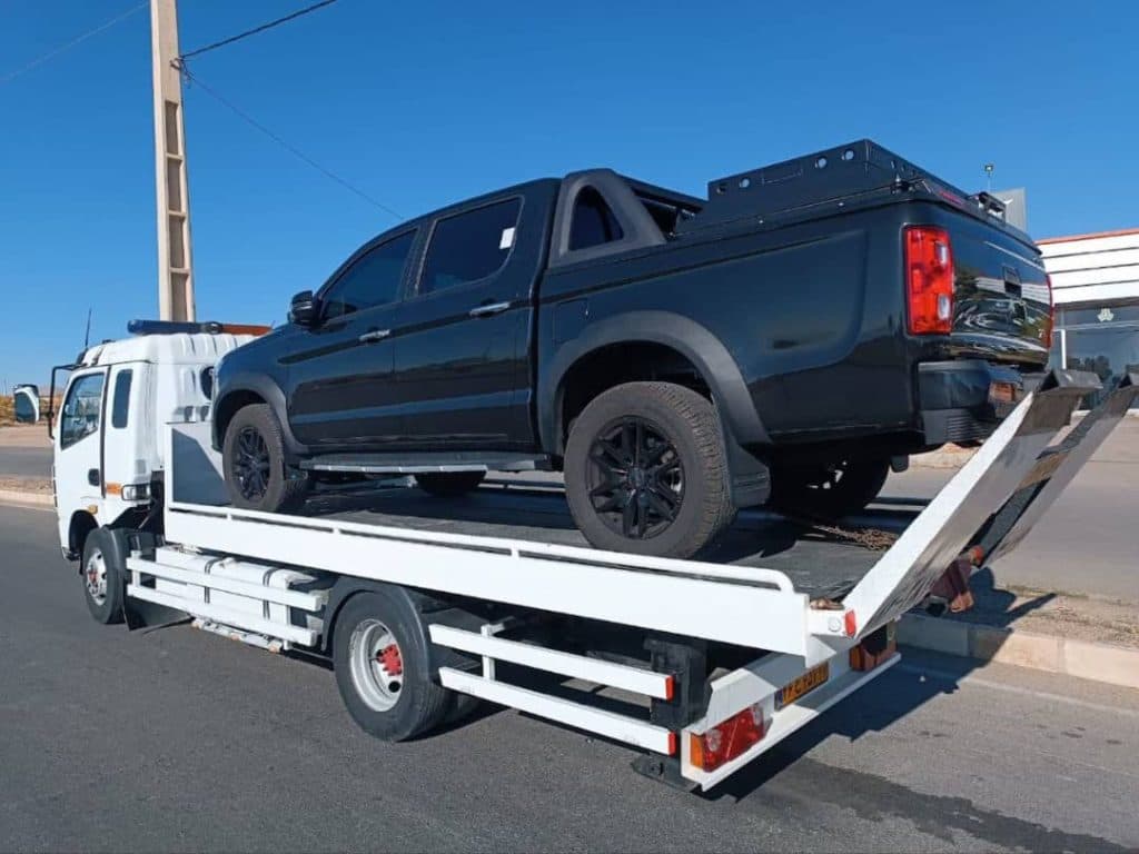 شرکت خدماتی امداد خودرو سیار نام آوران تیزرو در اراک