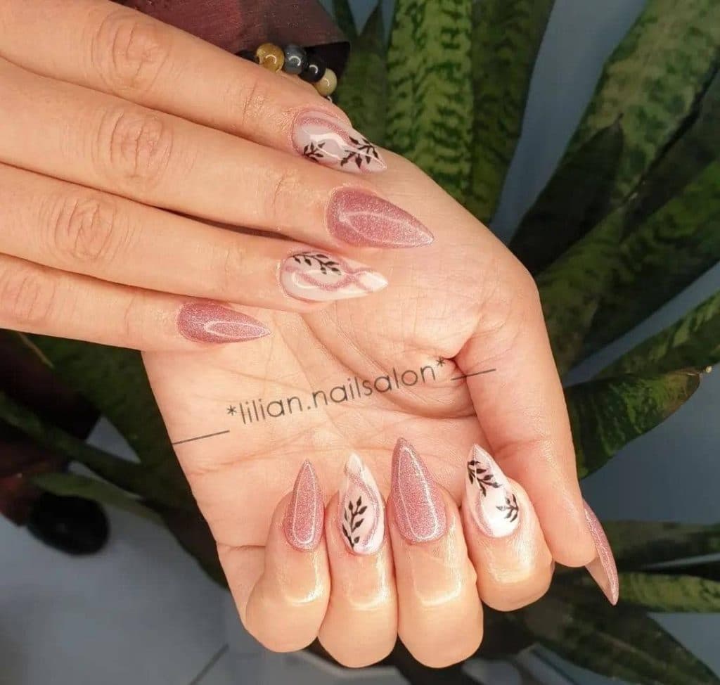 مرکز تخصصی آموزش و خدمات ناخن لیلیان در اسلامشهر