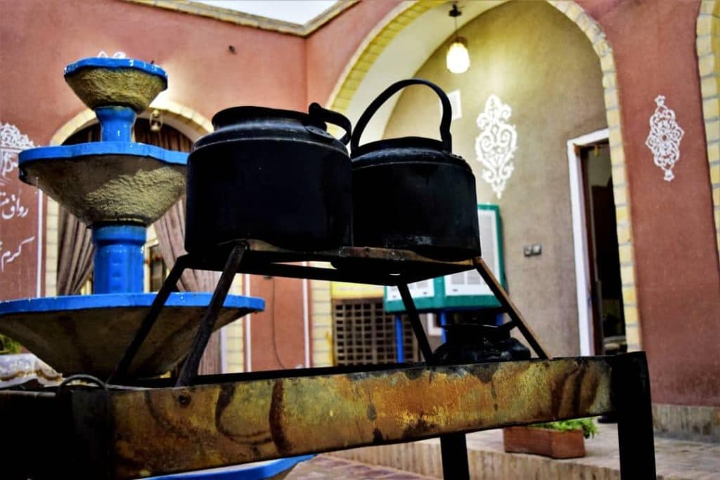 اقامتگاه بومگردی دختر حاج عبدالله در ابوزیدآباد کاشان