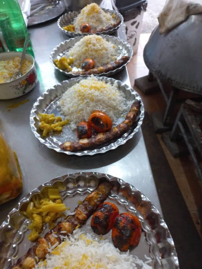 آشپزخانه مسعود در اردبیل