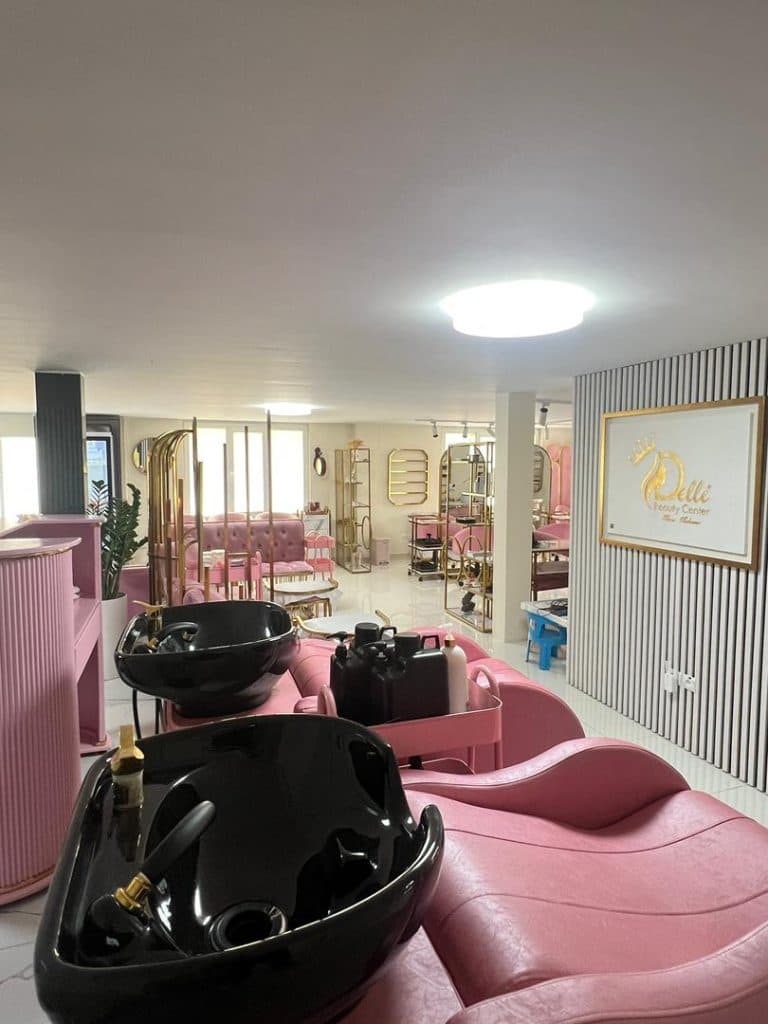 سالن زیبایی دلی در غرب تهران