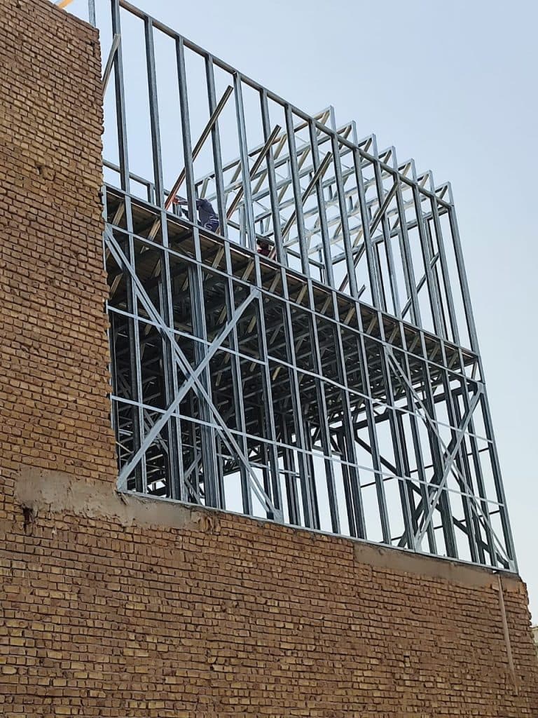 اجرا سازه های ضد زلزله ال اس اف LSF لطفی در یزد