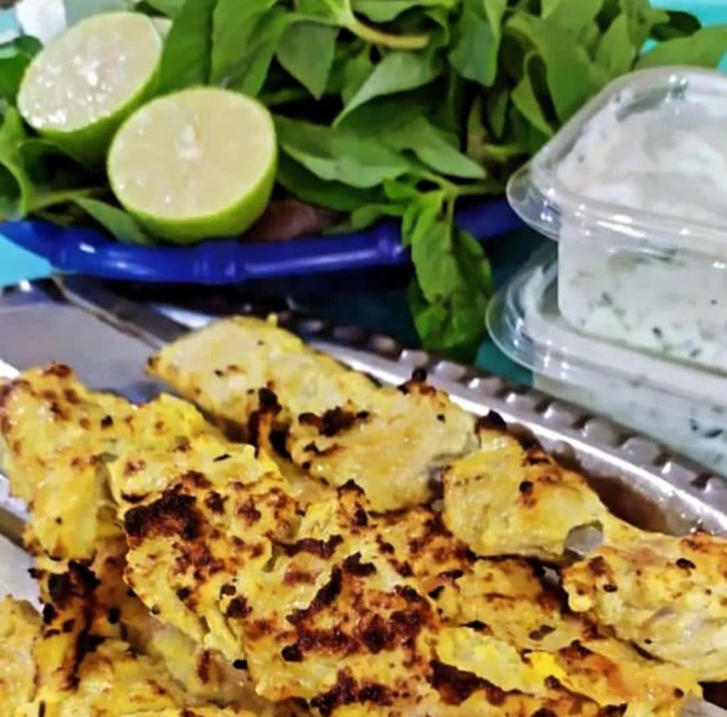 کبابی گلستان در هرنگ بستک