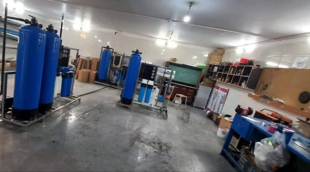 ساخت و فروش دستگاه تصفیه آب صنعتی و خانگی تصفیه گستر قم