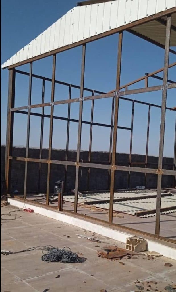 اجرای سقف شیروانی ساجد آرا در ایرانشهر