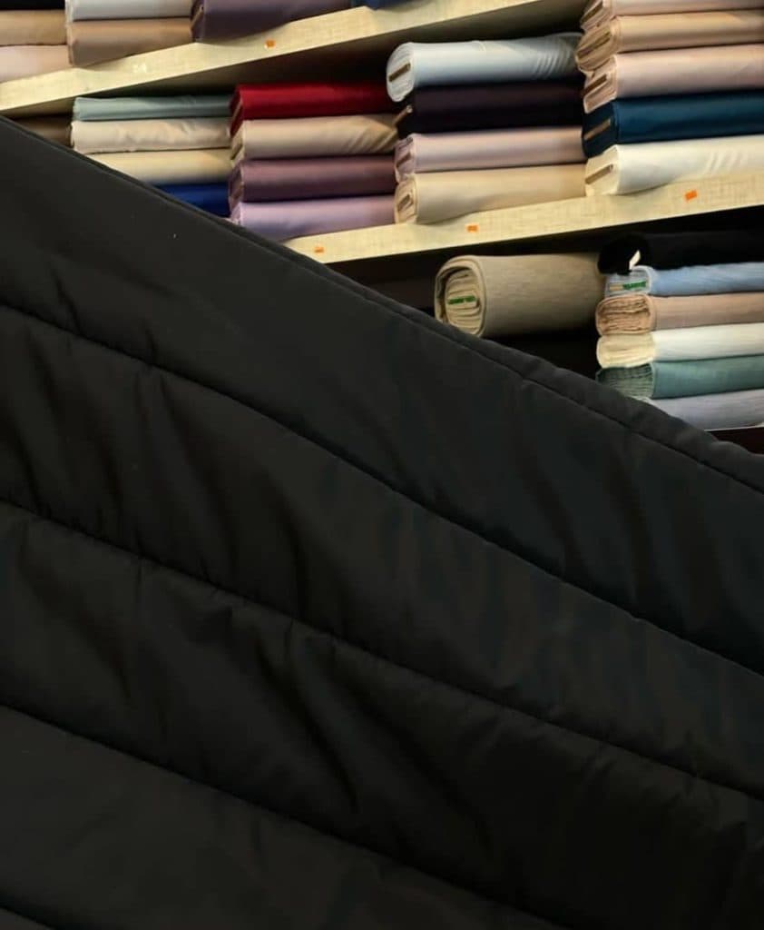 فروشگاه پارچه سرای طباطبایی در سمنان