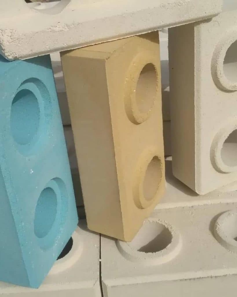 کارخانه تولید و فروش آجر پازلی کارا گستر در میاندوآب