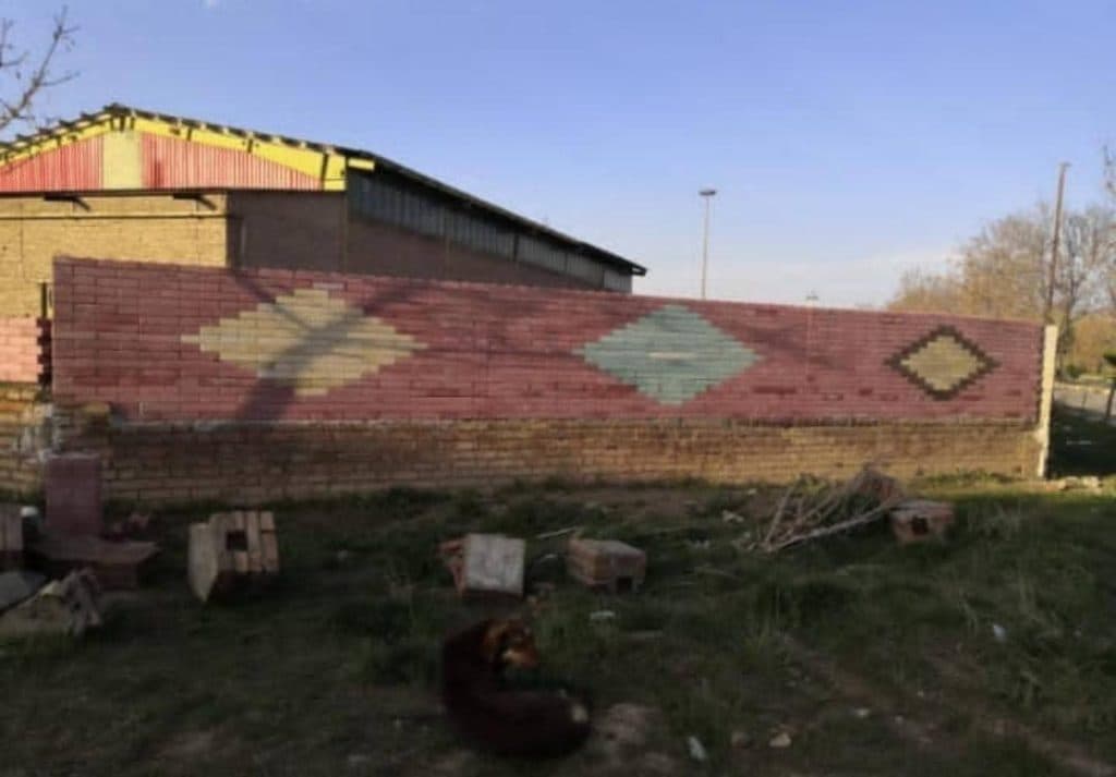 کارخانه تولید و فروش آجر پازلی کارا گستر در میاندوآب