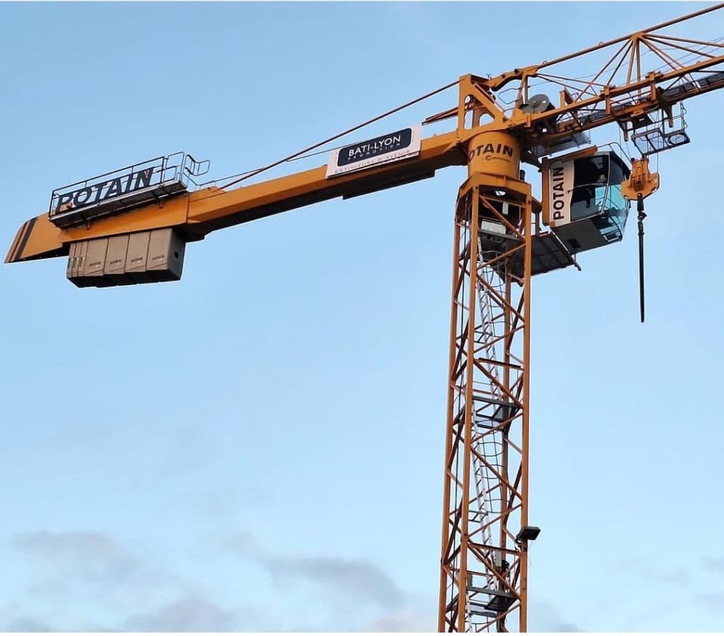 تولید و فروش تاور کرین و جرثقیل برجی پلاس کرین شجاعی در تهران