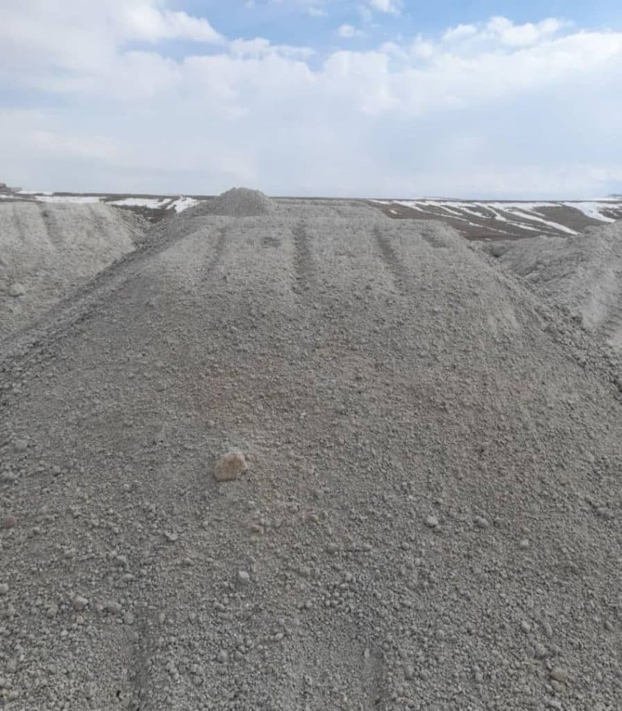 تولید و پخش پوکه معدنی سفید بستان آباد ساسان در تبریز