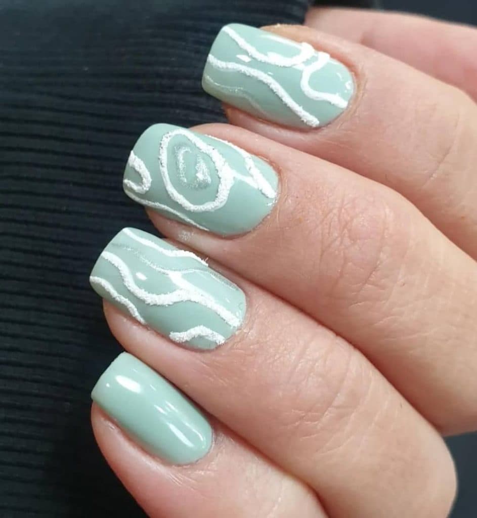 مرکز تخصصی کاشت و ترمیم ناخن قصر شایسته در یوسف آباد تهران