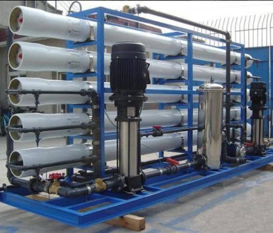 تولید و فروش آب شیرین کن صنعتی مهراب صنعت پویا در قم