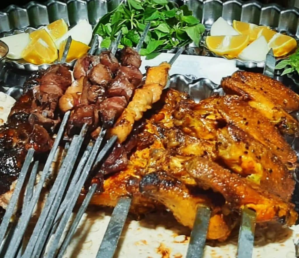 کافه باربیکیو بامبو در فرهنگشهر شیراز