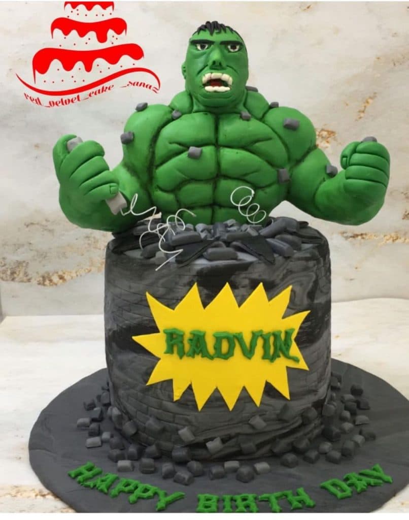 خانه کیک ردولوت در تبریز