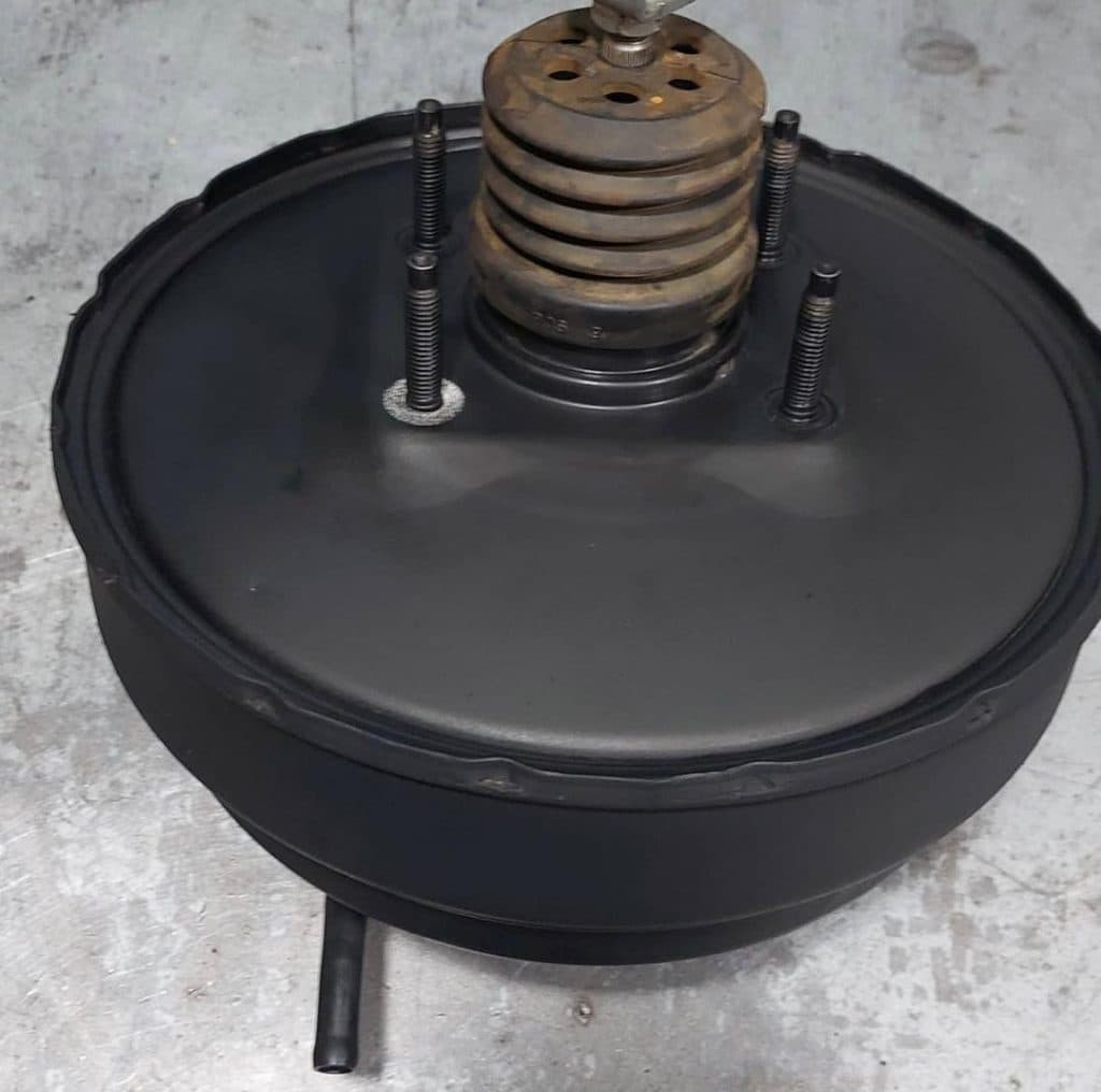 کلینیک تخصصی بوستر ترمز ای بی اس ABS عزیز عقلمند در پارس آباد