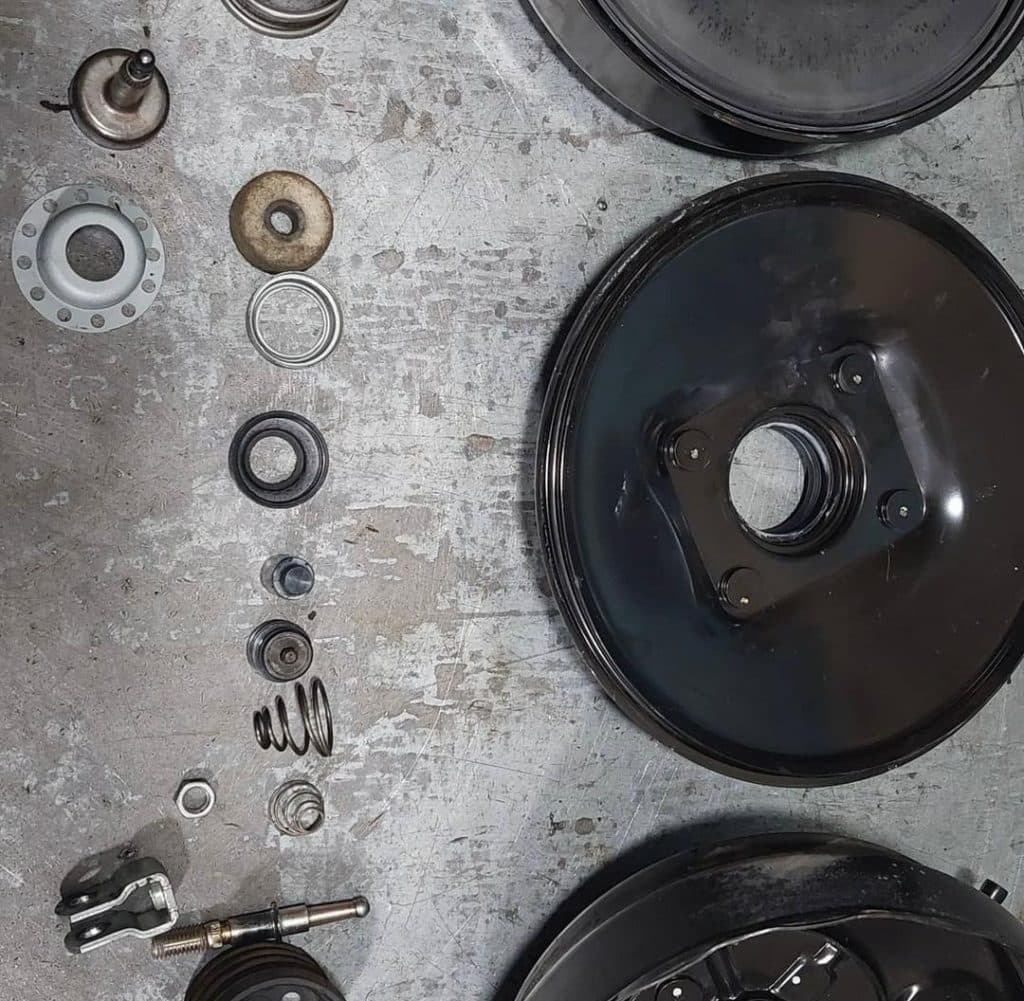 کلینیک تخصصی بوستر ترمز ای بی اس ABS عزیز عقلمند در پارس آباد