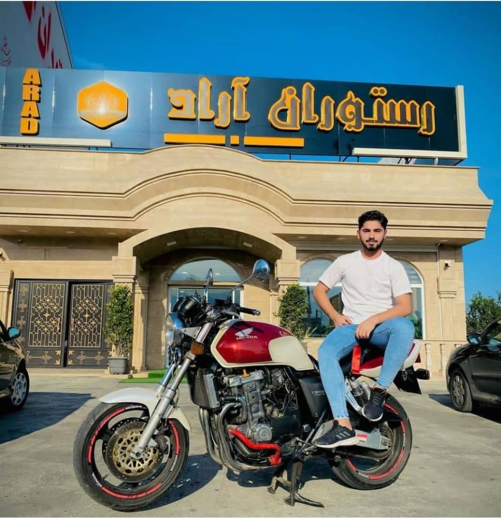 رستوران آراد در چمستان