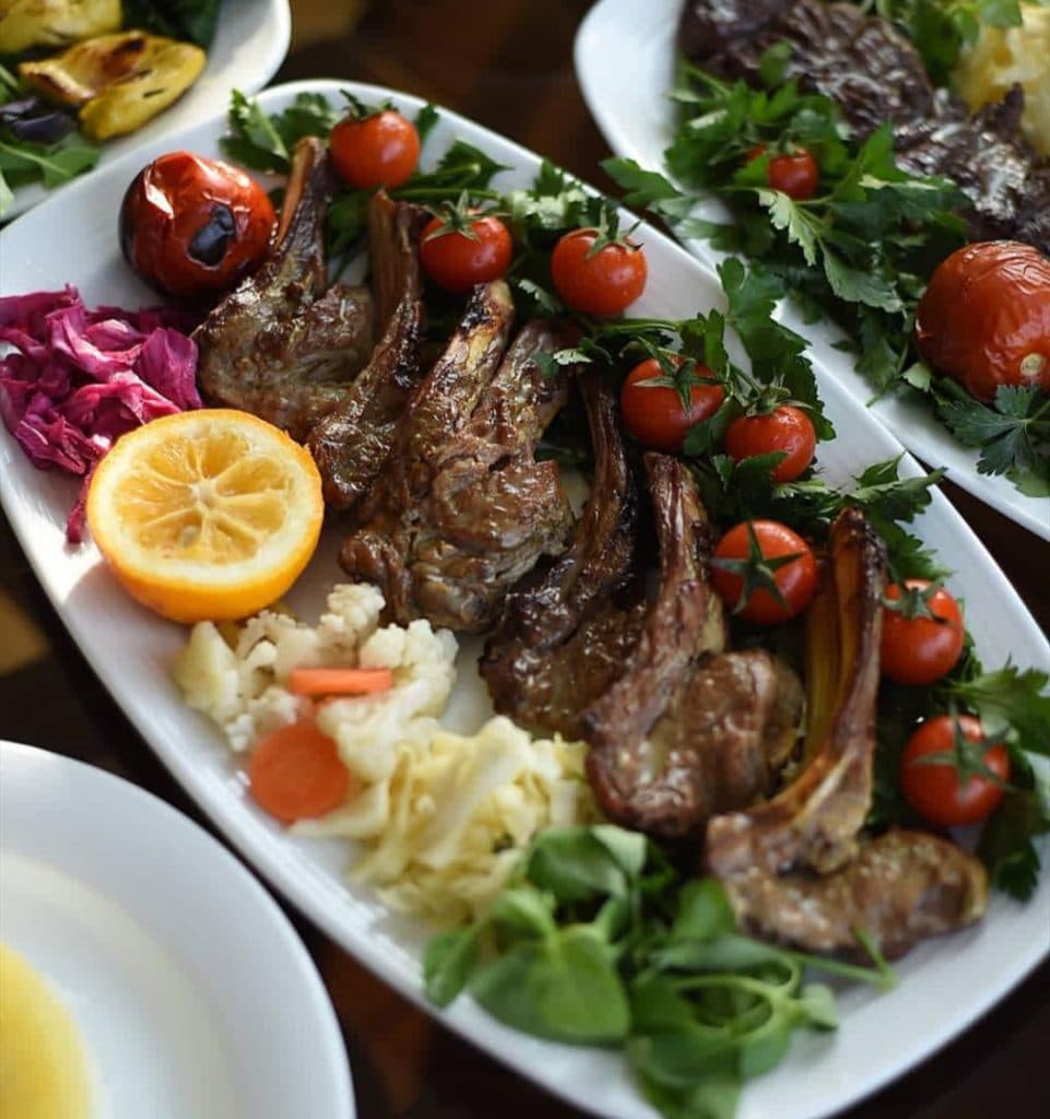 باغ رستوران ایرونی در شیراز