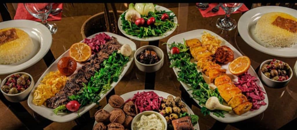 باغ رستوران ایرونی در شیراز