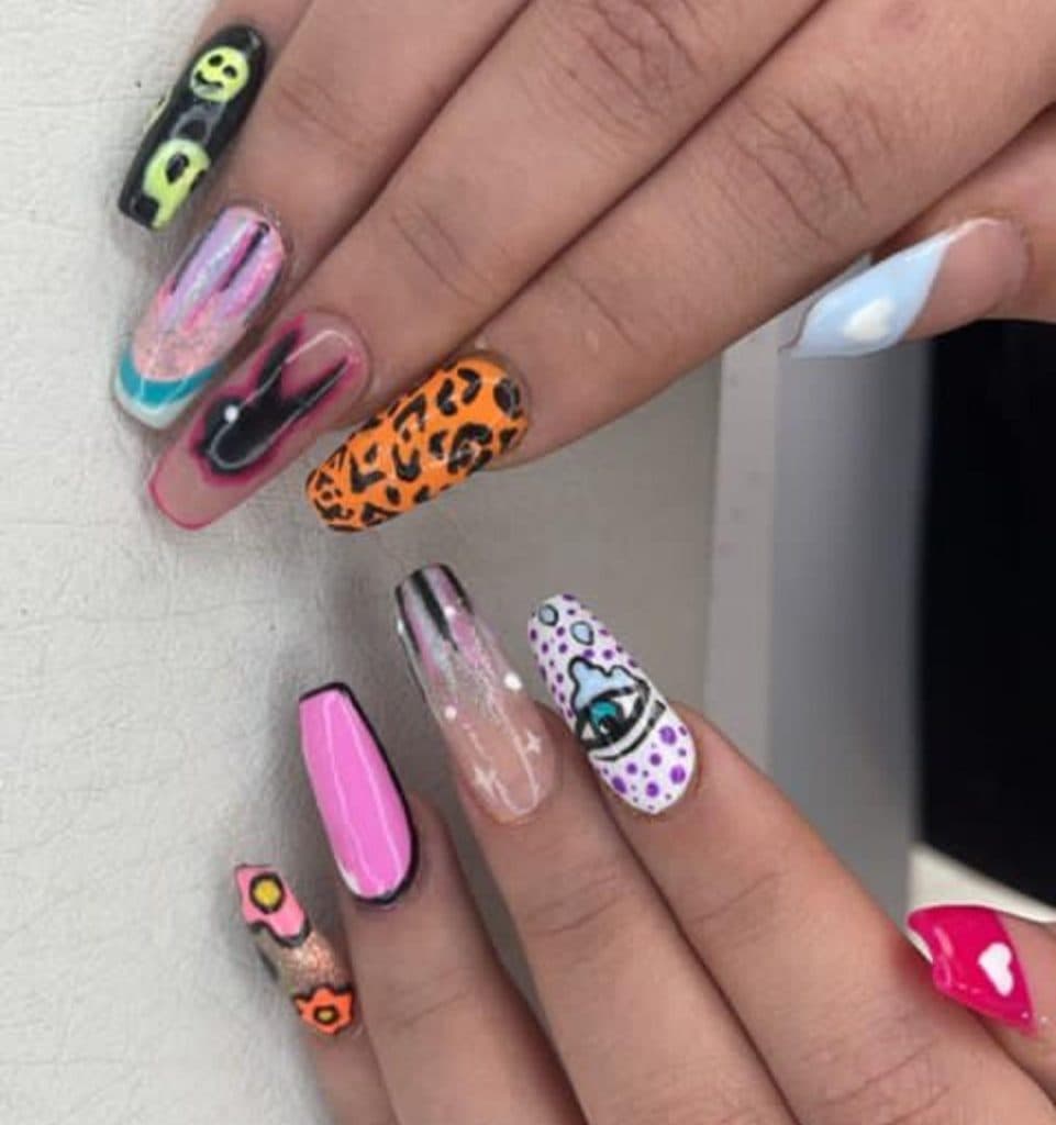 آموزشگاه زیبایی ویدا پاک در تهران