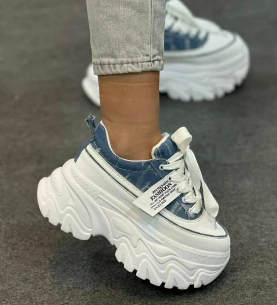 فروش عمده و تک کتانی و کفش زنانه ویکتور شوز در تهران