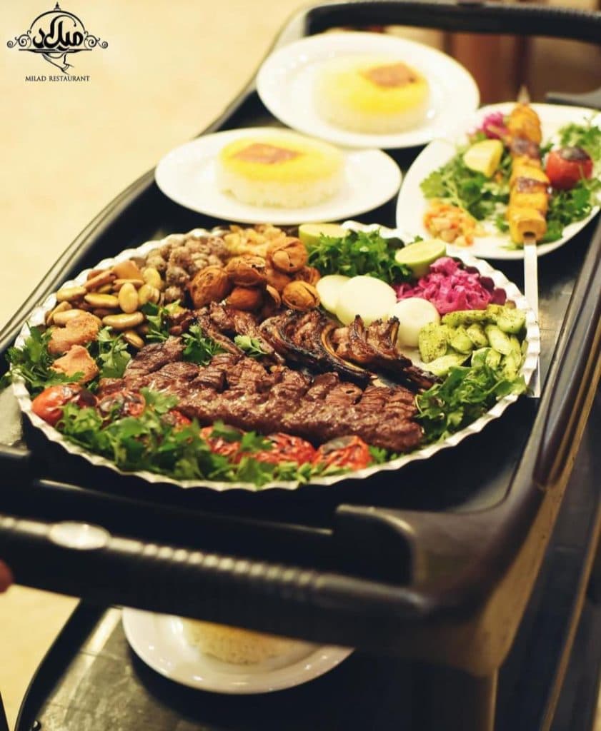 رستوران ساحلی میلاد در پاسداران انزلی