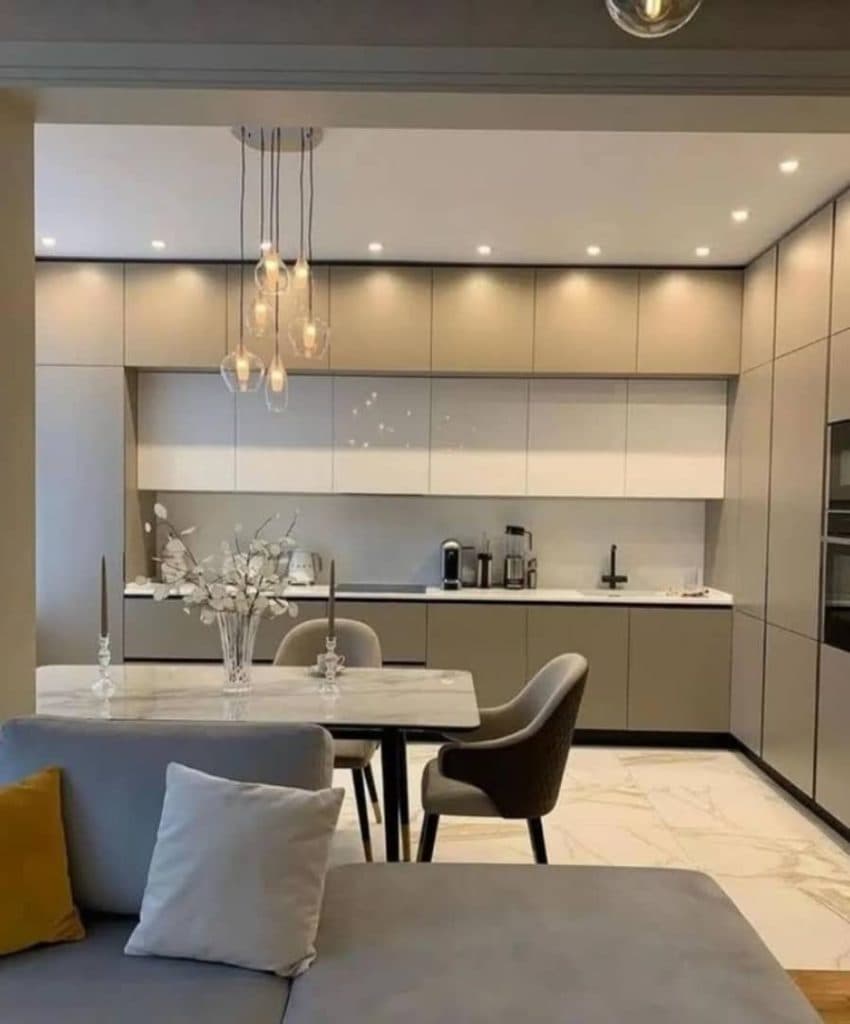 طراحی و اجرای کابینت ام دی اف و های گلاس لرد آذین در هشتگرد