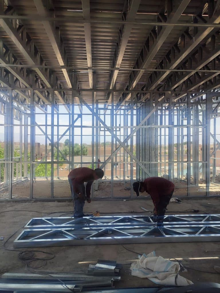 اجرا سازه های ضد زلزله ال اس اف LSF لطفی در یزد