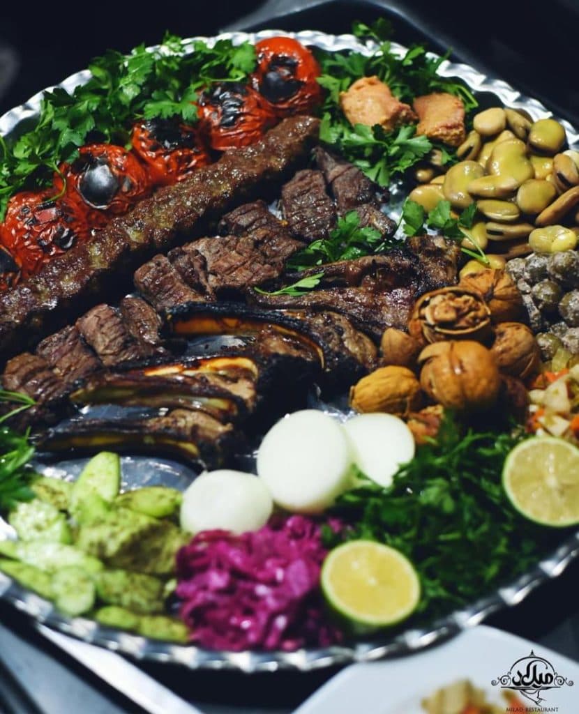 رستوران ساحلی میلاد در پاسداران انزلی