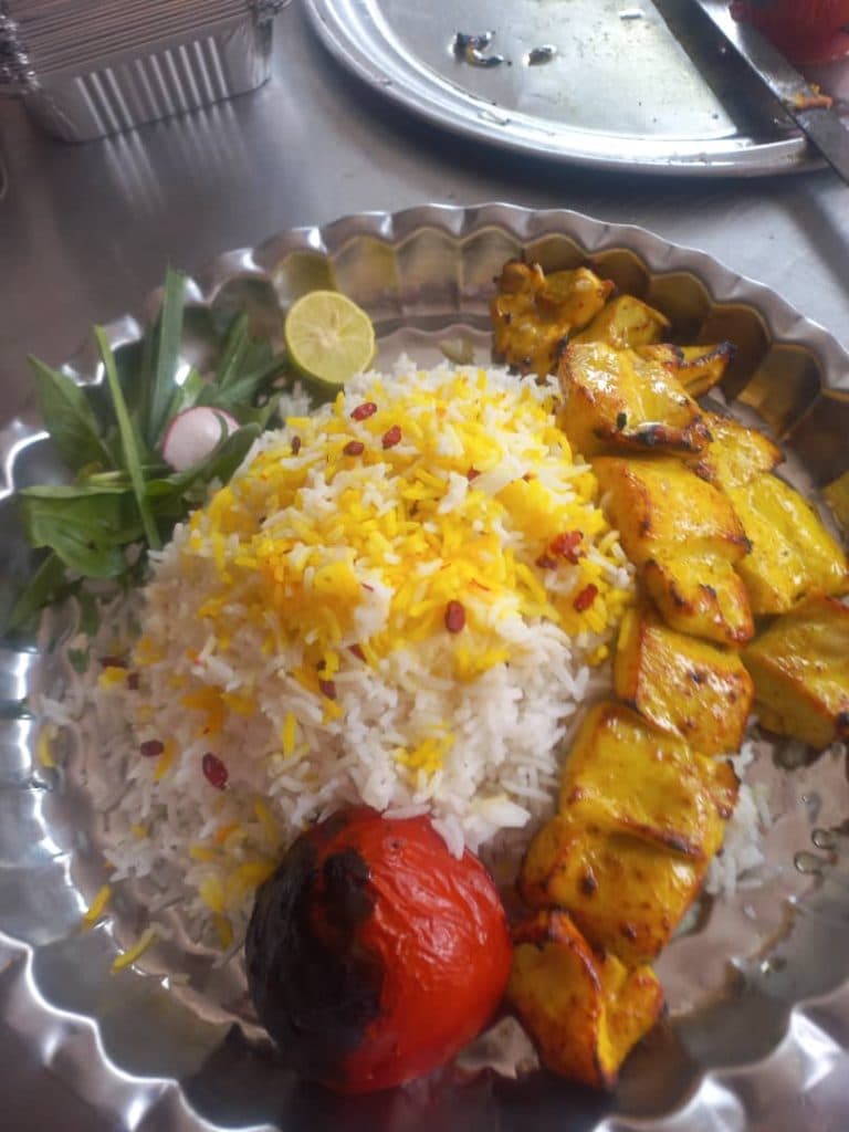 آشپزخانه مسعود در اردبیل