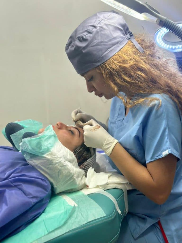 مرکز زیبایی لیزر فتوحی در تهران