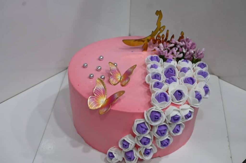 قنادی سرزمین شیرینی در ساوه