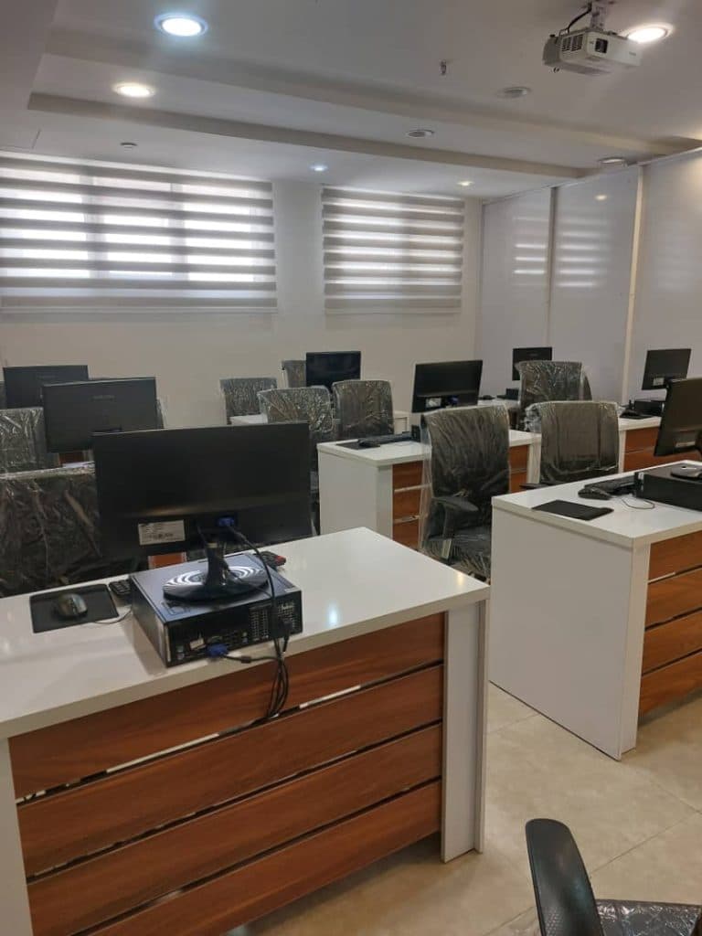 آموزشگاه فنی و حرفه ای حسابداری دکتر کردمنجیری در گوهردشت