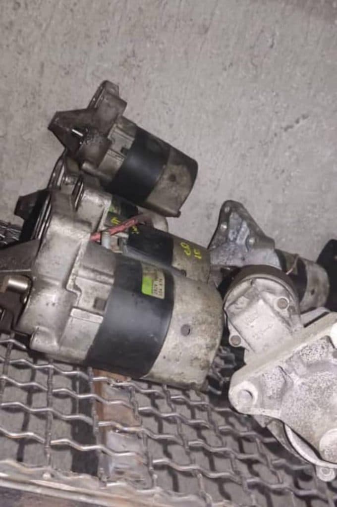 موتور خودرو استوک غلام پور دلوار