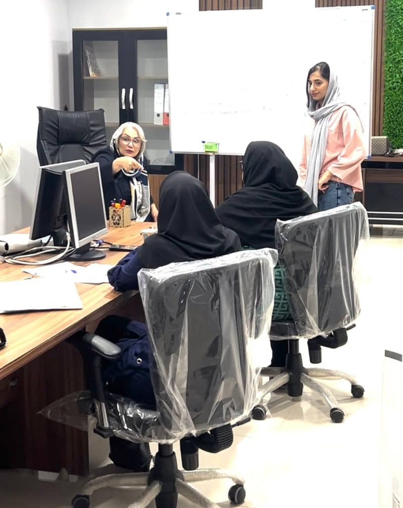 آموزشگاه فنی و حرفه ای حسابداری پرند در جزیره قشم