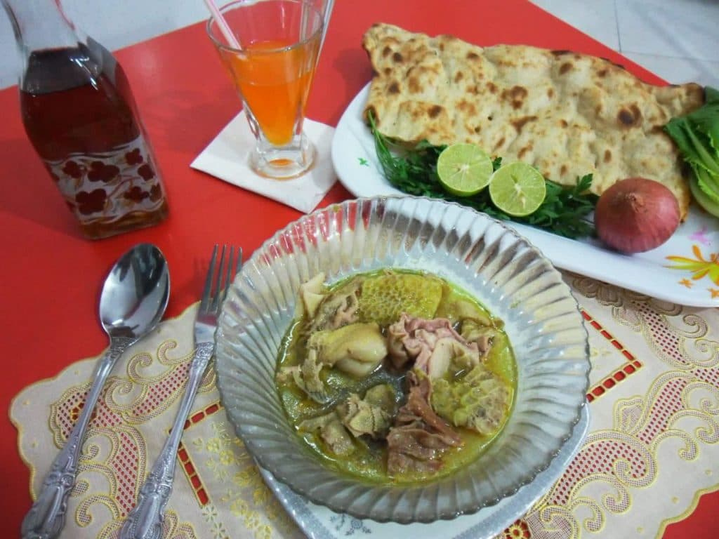 طباخی قصر در مشهد