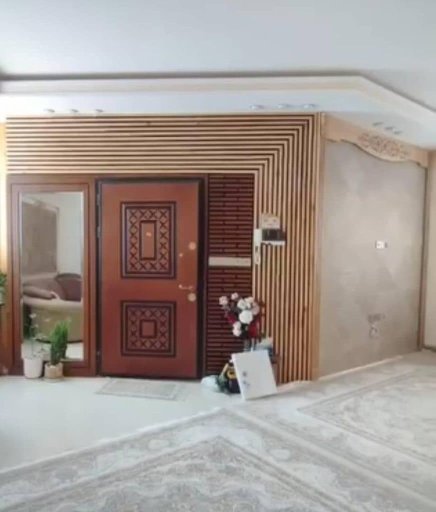 نجار پله گرد چوبی محمدی در مشهد