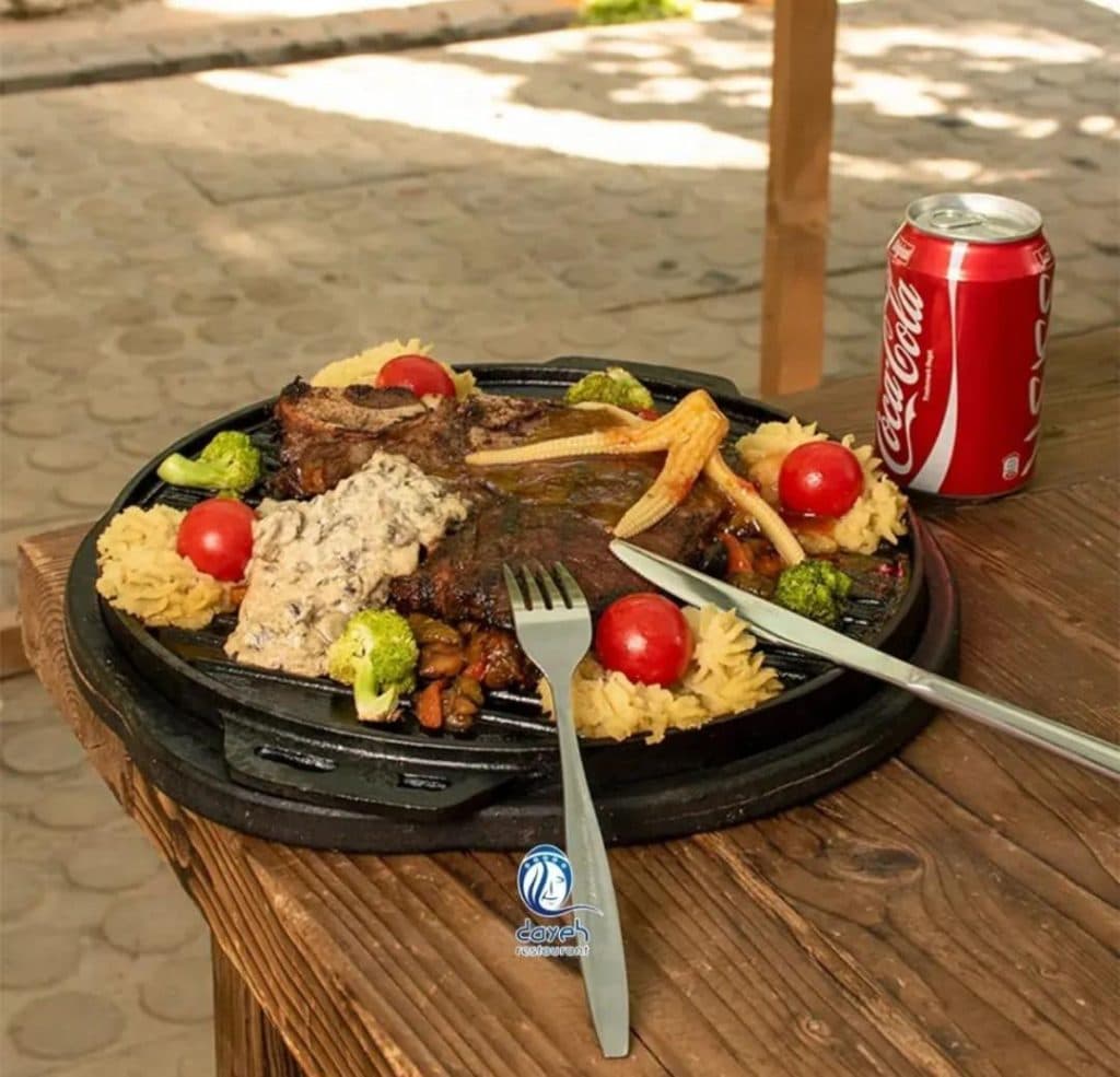 رستوران دایه در طاق بستان کرمانشاه