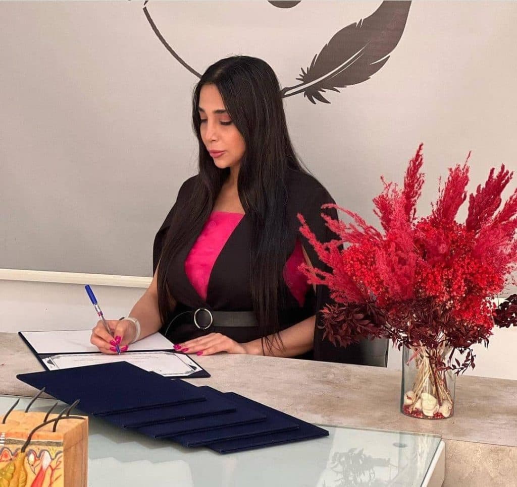 آکادمی زیبایی سحر فدائی رام در کرج