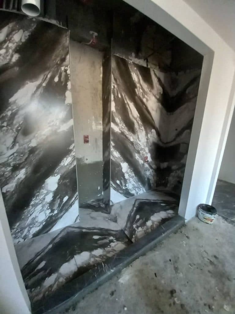 کاشی کاری و اسلب سلمانی زاده در تبریز