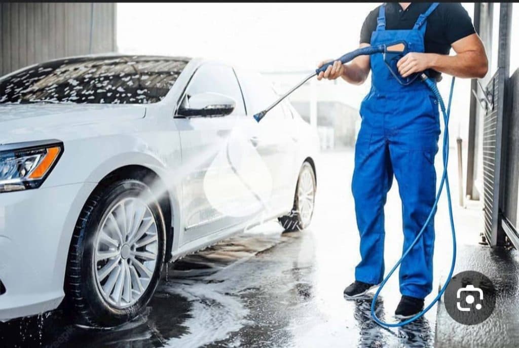 کارواش سرو در پارس آباد