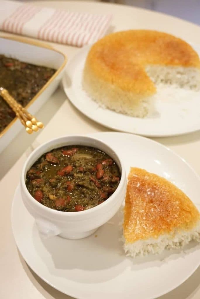 رستوران گلچین در فلکه ابوطالب مشهد