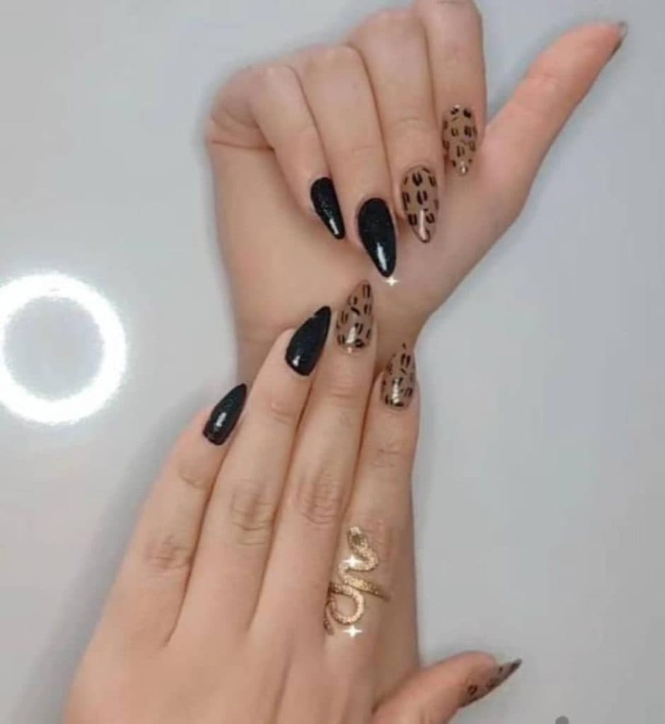 آموزشگاه مراقبت زیبایی گلاله در اهواز