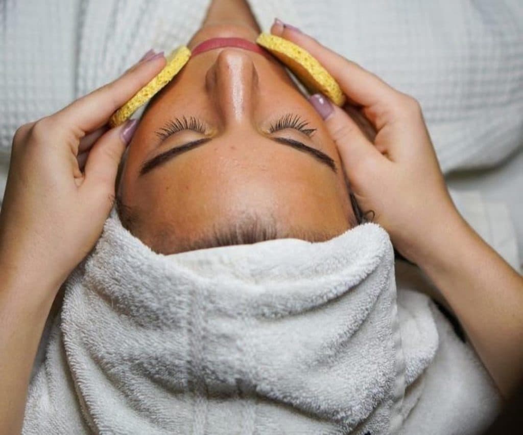 مرکز تخصصی رنگ و لایت ویدا در یزد