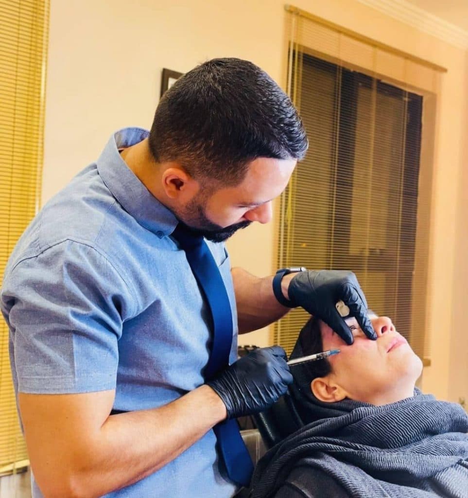 مطب پوست و مو رامان در یزد