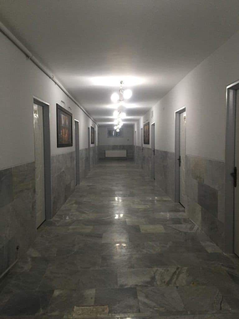 مهانپذیر ولیعصر در قزوین