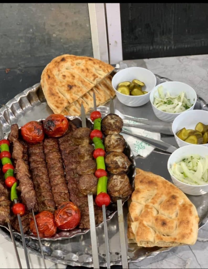 رستوران امید خان در گنبدکاووس