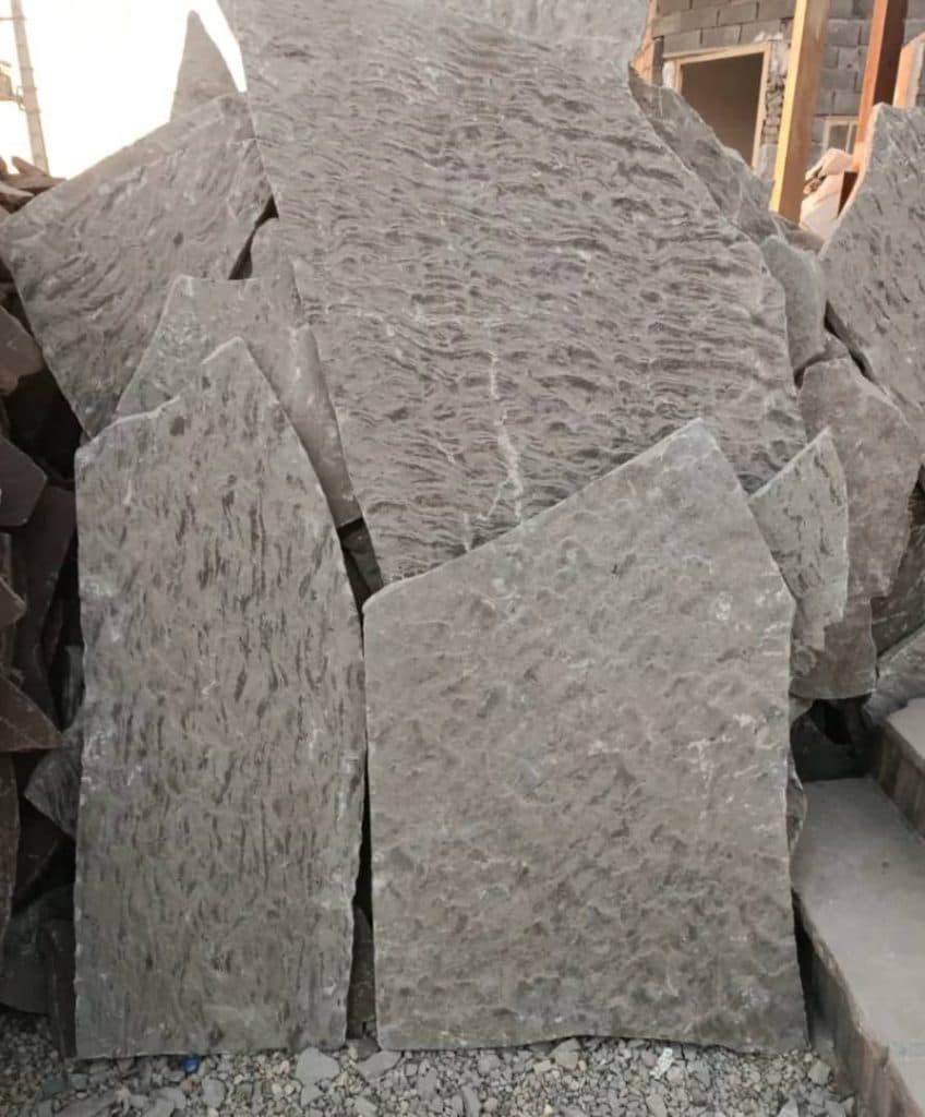 فروش سنگ ورقه ای و لاشه گرزیوان در دماوند